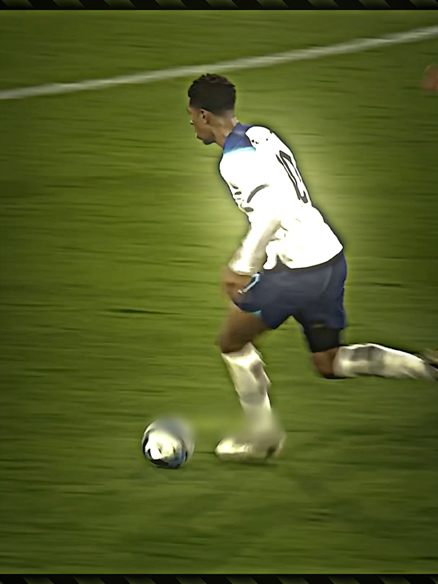 مهارات بيلينغهام 😍🤍#افضل #وسط #مهارات #بيلينغهام #بيلينجهام #مهارات_كرة_القدم #ريال_مدريد #هلا_مدريد #مدريدي_للأبد🇪🇦💛 #ريال_مدريد #مدريدي #مدريديستا♡🔥♡ #مدريدستا #ريال #مدريد 