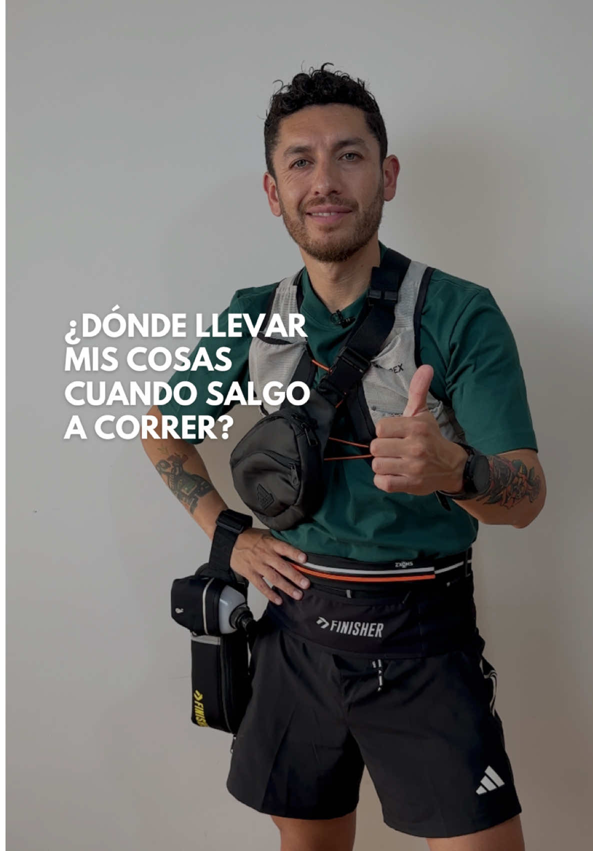 ¿Qué usan ustedes para llevar sus cosas cuando corren? 🤔 - #RunningTips #Running 