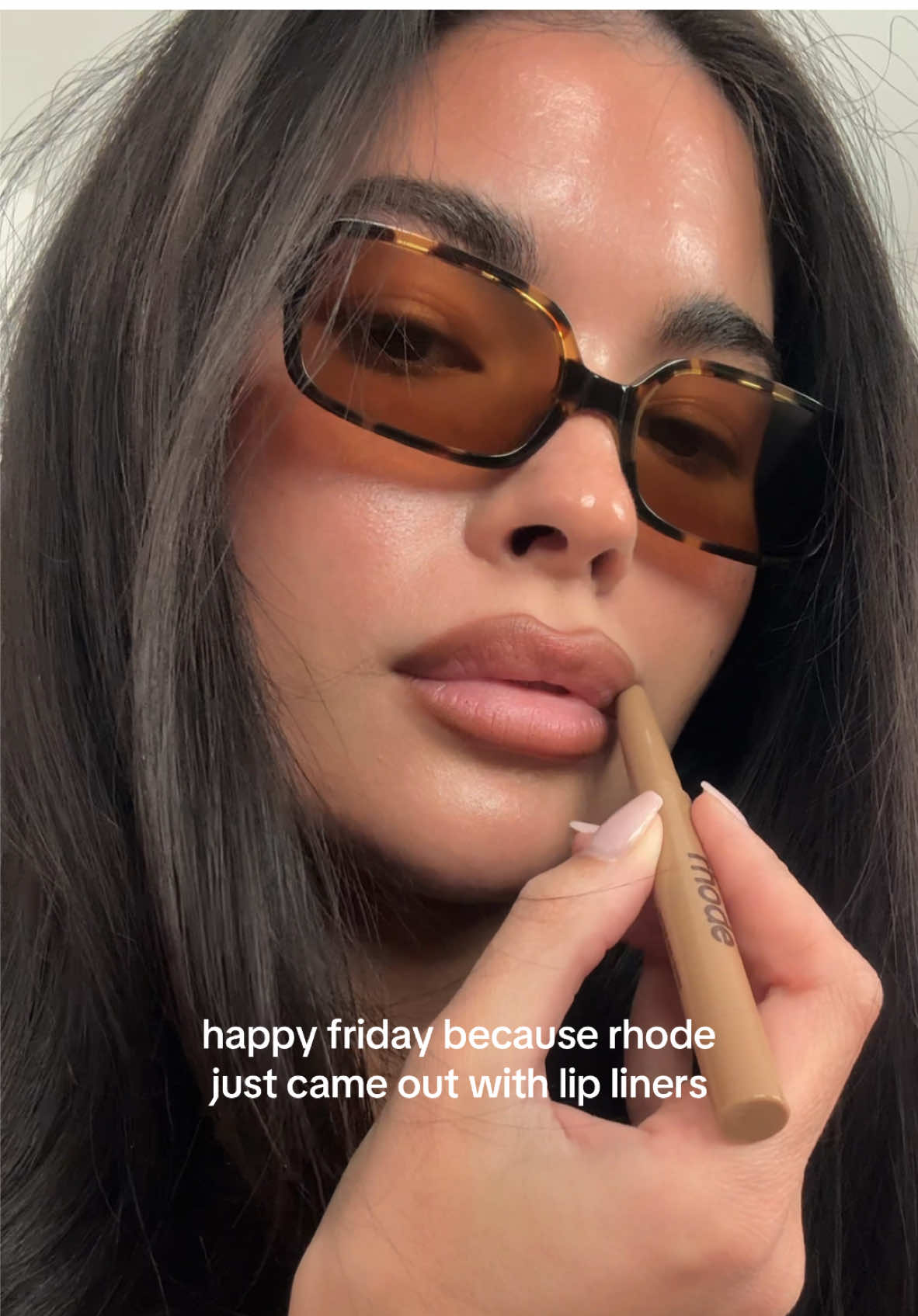 so creamy 🧈 @rhode skin 