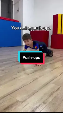 Pushups differences 🙈 #deschoolofgymnastics #practice #gymnasticstraining #traininghard  #pushups 