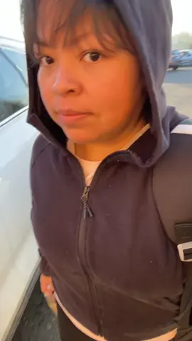 Just a fluffy mom trying her best at the gym! Follow me I’ll follow back #massfollowing #teamwork #latinosfollowtrain #MomsofTikTok  #GymTok #mom