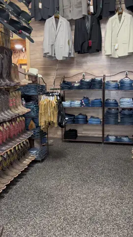 Los grandes descuentos en ropa de invierno, Visitanos⚜️#visitanos #dondemas #quintaranchwesternwear #fyp #viral #paratii #dallas #tx #fypage #dallastx #llewisville 