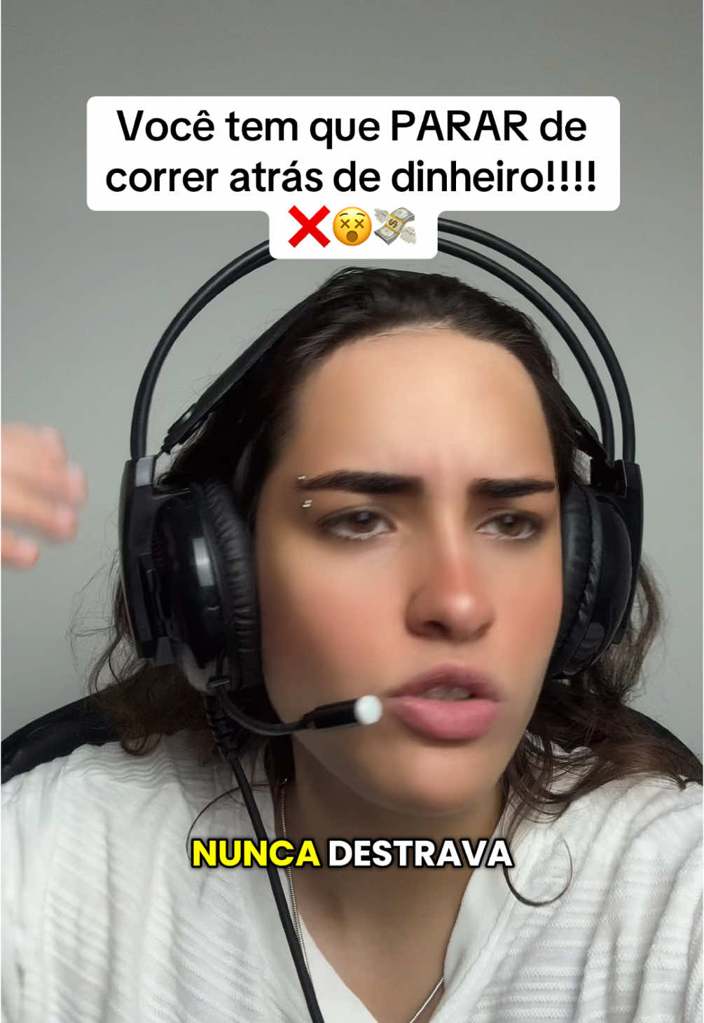 Pare de correr atrás disso! 💵 #fy #viral 