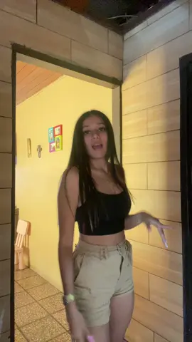 Las Tennis no me dejaban jaja🥲😂#🥰 #zyxcba #viral #costarica🇨🇷 #😍 #zyxcba #paratiiiiiiiiiiiiiiiiiiiiiiiiiiiiiii #videoviral 