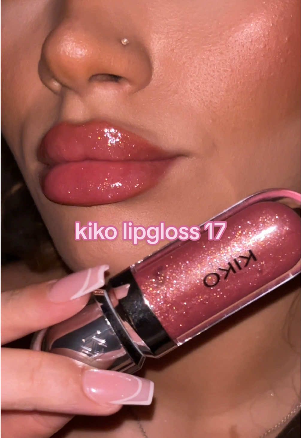 you can get my fave kiko lipgloss for less than £10 on tiktok shop right now!! 🧚🏽 @KIKO Milano 3D hydra gloss 17 💕✨ the prettiest pink sparkly glitter lip 🩷 #kiko #kikomilano #kikogloss #kikolipgloss #lipswatch #3dhydralipgloss #glossylips #lipcombo #liptutorial #makeupswatches 