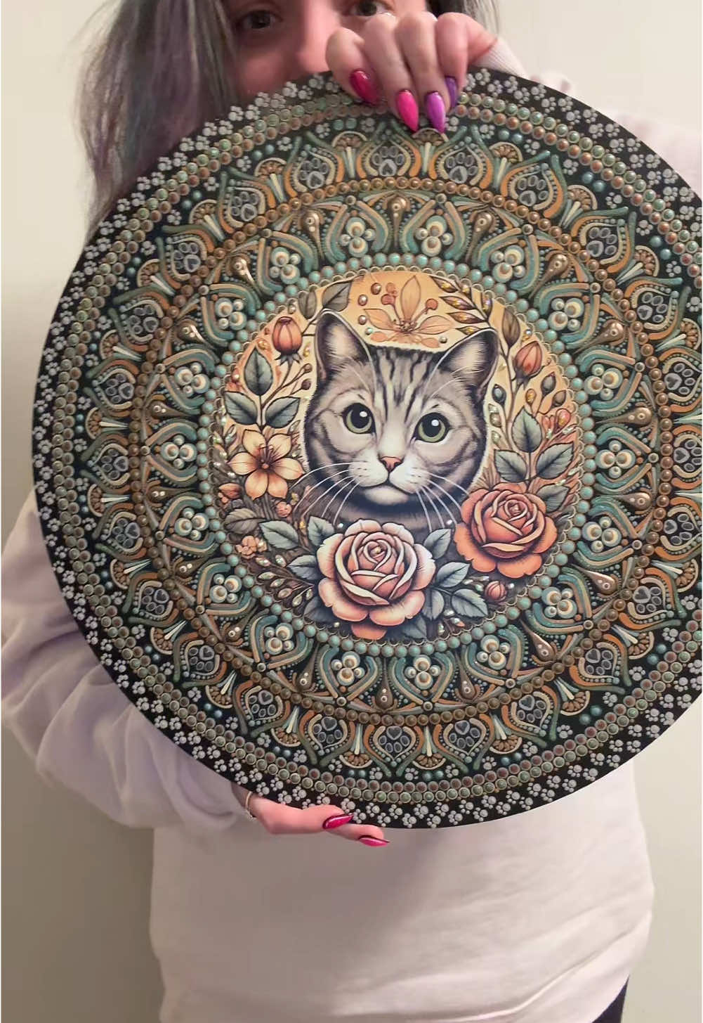 All CEO’s need a painting in their office, right? CEO kitty sure does! #dotartist #dotart #mandala #catsoftiktok #cats #catlovers 