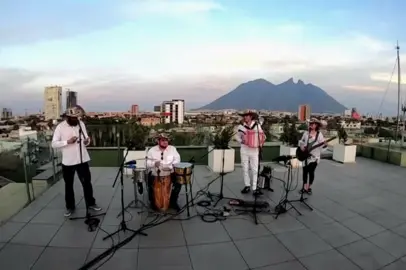 #vallenato #musica #monterrey #lospechichones 