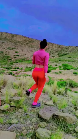 #esa🏕️  #zapateadita🧜  mi #cholita☘️💪 
