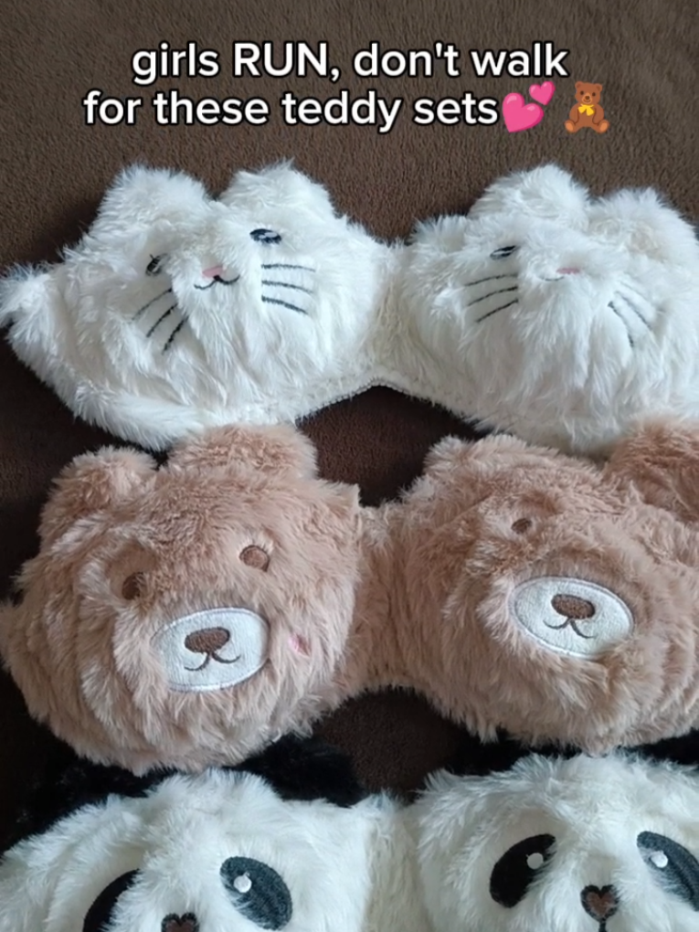 those are amazing 😍💞🧸 #ValentinesDay #plushy #bra #cute 