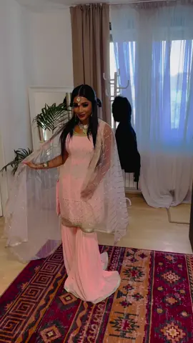 Can I be your Desi valentine? #fyp #explore #explorepage #exploremore #yasminakhan #trini_tiktoks #trini_tiktok #caribbeantiktokeurs #caribbeantiktokeurs🇭🇹🇬🇾🇹🇹🇸🇷🇯🇲 