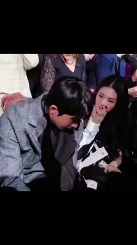 han sohee and nam joohyuk interacting  #hansohee #한소희 #namjoohyuk #fyp #fypシ 