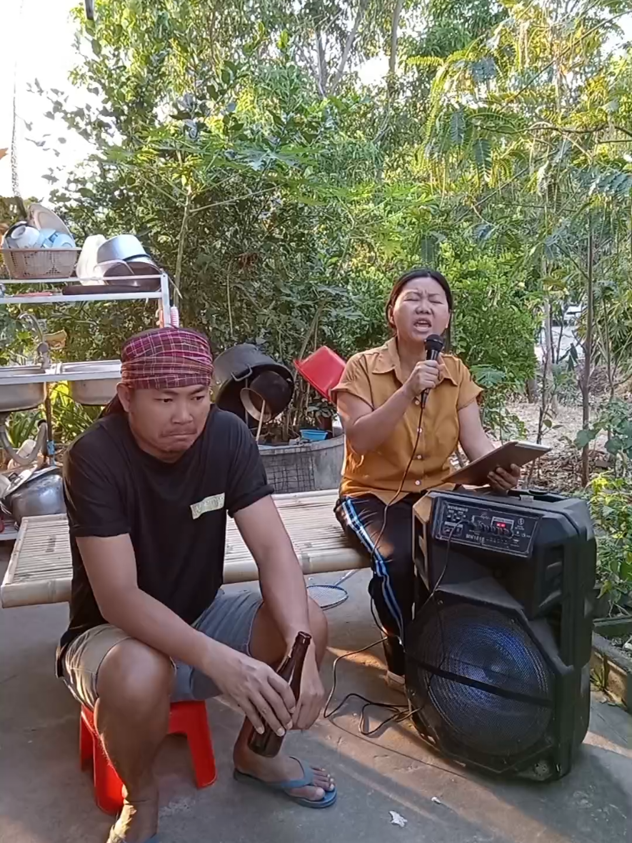 ลำโพงดังบ่ดี#ฉลาดสุดๆ #คลิปฮาประจําวัน🔥🤣 #คลิปฮาประจำวัน #คลิปตลกๆฮาๆ #funny 