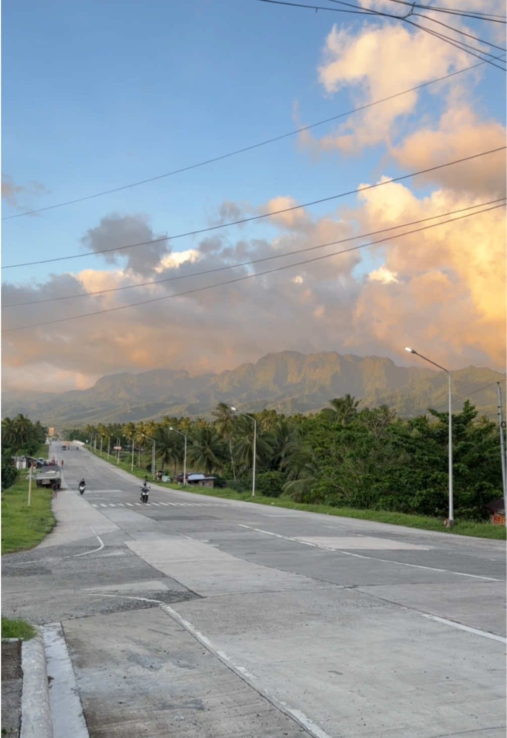 💚 #mtpangasugan #baybayleyte #diversionroad #nature 