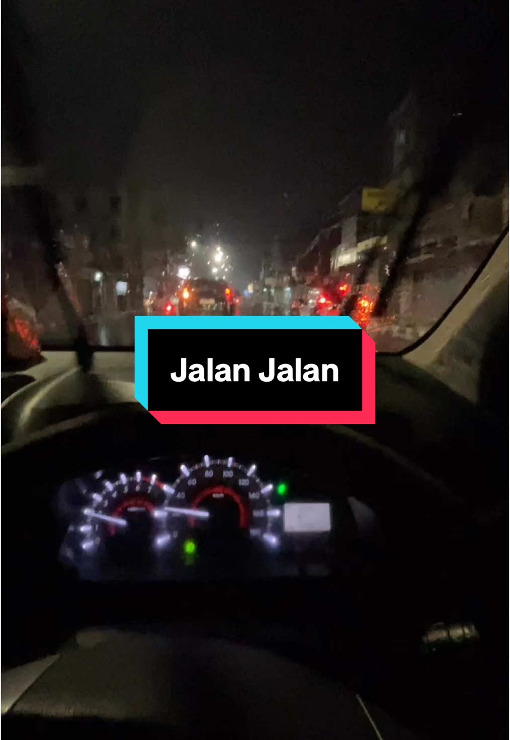 suka bgt nyetir malem malem + hujan 🥰 #bandung #fypp #foryou #foryoupage #jalanjalan #fyp #nyetirsendiri 