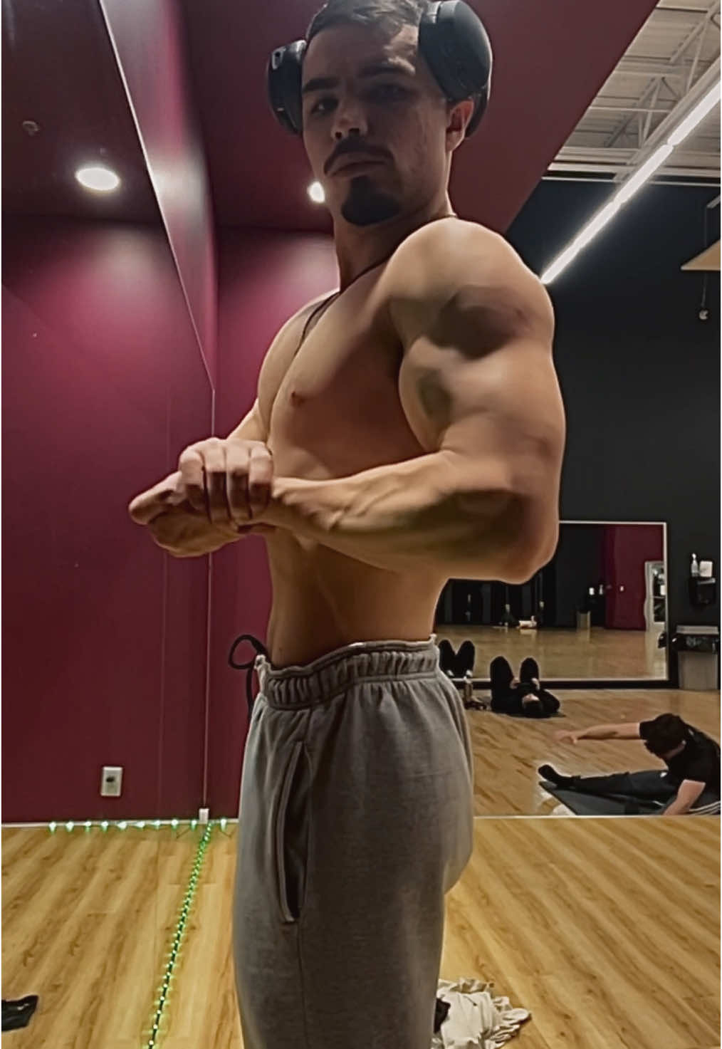 🔒 lean is law (98lbs)#GymTok #Fitness #feminist #2025 #fyp 