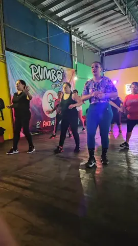 SI ANTES TE HUBIERA CONOCIDO #RUMBA #Fitness #ENERGY #DANCE #ejercicio #viral #fyp #cardio #baile 