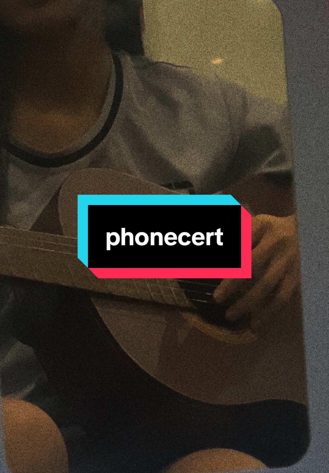 phonecert 🎸 #hoangdung #guitar #xuhuong #xuhuongtiktok 