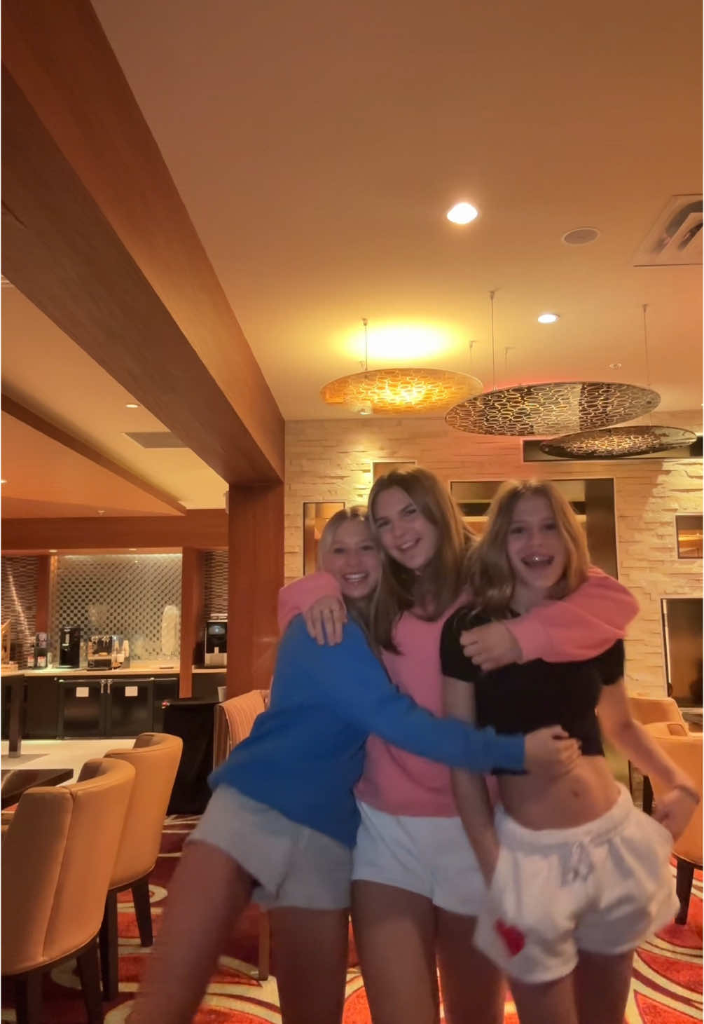 NCA!!🩵🩷@A D L E Y 🔆🌷💐 @KIN⭐️ #bff #fyp #cheerleading #nca 