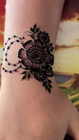 ဆိုးဖြစ်ခဲ့တဲ့ ပွဲတက် design လေးပါရှင်🤎 ရှယ်ဆိုရှယ်မှကြိုက်တဲ့ အချောလေးတွေအတွက် Sana ကရှယဖြစ်ဖို့အာမခံပါတယ်ရှင်❤      ဒီလိုလှလှလေးတွေဆိုးချင် /သင်ချင် ရင် တော့ Sana ကိုသတိရလိုက်ပါရှင့် 🥰❤️Professional Mehndi classလည်းပေးပါတယ်ရှင့်🖤Basic တောင်မဆိုးတက်လို့ မရလောက်ဘူးဆိုပြီးအားမငယ်ပါနဲ့ ညလေးတို့🥰  Sana ရဲ့ #Professional_Mehndi_class နဲ့ join လိုက်ရင်မရဘူးဆိုတာမရှိစေရဘူး🥰❤️ သင်တန်းပြီးဆုံးတာနဲ့ Professionalလက်ရာမြှောက်အောင်ဆိုးနိုင်မှာအာမခံပါတယ်ရှင့်🥰❤️သင်တန်းသူဖက်ကစိတ်ပါဖို့တော့လိုတယ်နာ်🥰 #Professional_makeup_class, #self_makeup_class & #Professional_Mehndi_class တို့ကို စနစ်တကျ သေချာသင်ကြားပေးပါတယ်ရှင့်❤️🥰  ယုံကြည်စွာအားပေးတဲ့တစ်ဦးချင်းဆီကိုကျေးဇူးအထူးပါ 🥰#sanamakeup #sana #mua #mehndiartist #mehndi #mehndiclass #fypシ゚viralシ #beauty #trends2024 #fypシ゚ #bridalmehndi  #bridalmehndidesigns  09972179771, 09446039128