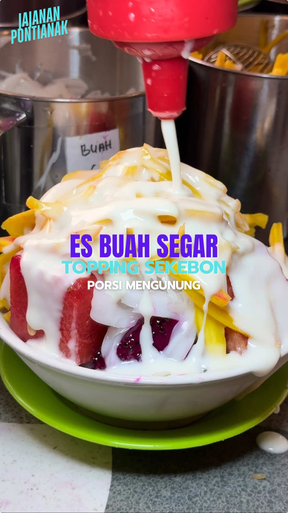 Es buah sekebon viral di Pontianak‼️ @esbuah.seroja  Jl.slt.Abdurrahman (sebrang Aneka Pavilion) #jajananpontianak #kulinerpontianak #esbuah #esbuahsegar #esbuahseroja #esbuahpontianak #pontianak #pontianakinformasi #viralpontianak 