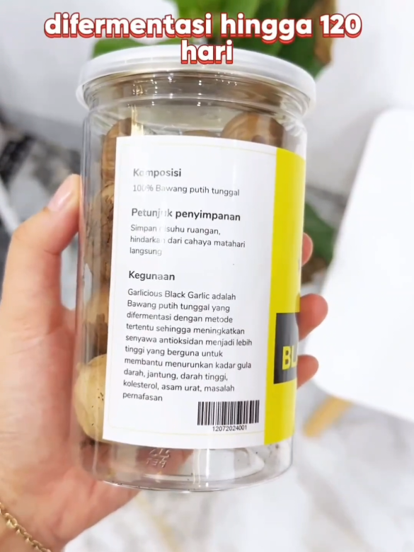 baru Nemu bawang hitam bagus banget. Bawangnya besar dan manis, wajib cobain deh!