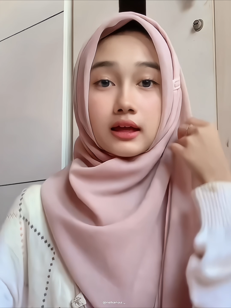 — hanaa with Indian Songs 🌷✨ @ponakanmu._  #hana #hanaa #hanzfthana #hanaedit #yaliyalili #fyp #fypシ #fypage #foryoupage #4u #4upage #xyzbca #viral 