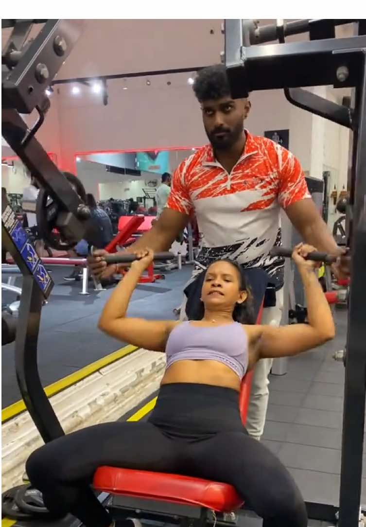 Machine shoulder press drop set 😭 thank you for the support @Shan⚡️ 