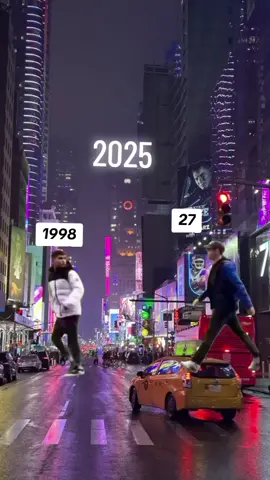 run! 🏃😬🫡#CapCut #27 #1998 #meme #fyp 