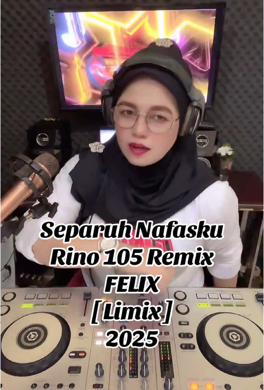 @FELIX PJR @Rino Prasetya   #LIVEhighlights #TikTokLIVE #LIVE #limixofficial #lilylimix #fypシ゚viral🖤tiktok☆♡🦋myvideo #fyppppppppppppppppppppppp #funkotrevolution #limixdjmanagement 