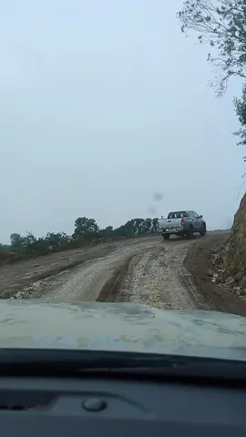 #piura #fyp #Amigos #buenasrutas #ruterosperú🇵🇪 #viajes #parati #toyotahilux #offroad #hilux4x4 #trokas #l200 #ruterosperú🇵🇪 #lluvias 