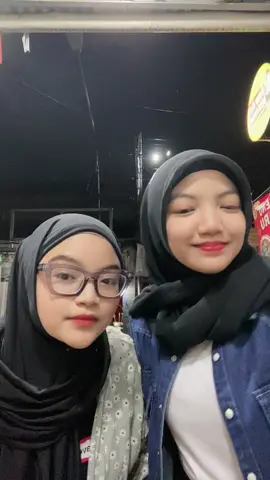 dance with the girl 😍 @ichaa 