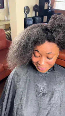 NATURAL HAIR 💯💯💯💯    DYSONDOESMYHAIR🩶💚❤️  #dallasnaturalhair #naturalhairdallas #dallashairst#silkpressdallas#dallassilkpress #dfwhairstylist #houstonsilkpress #silkpresshouston #houstonnaturalhair #naturalhairhouston #houstonhairstylist #houstonstylist #silkpress #houston #dfwsilkpress #longhair  #healthyhair #dallashair #dysonstyles #dysondolls  #explorepage #blackhair #dallas #malestylist #silkpress #lasilkpress #dallashair #lahair