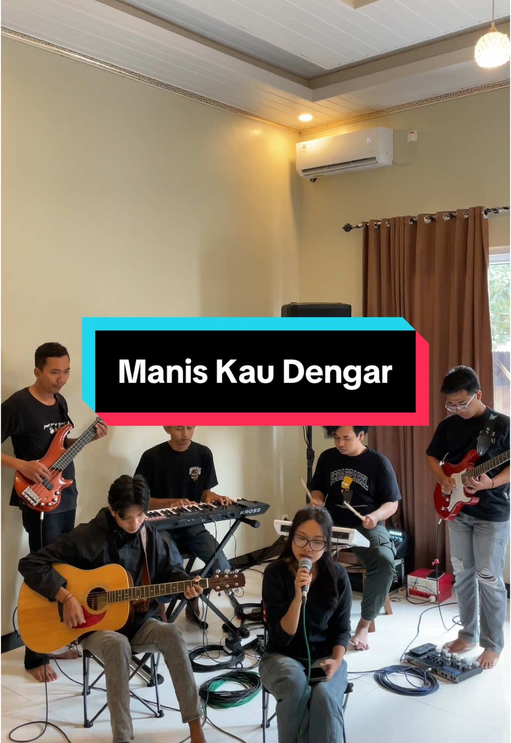 Manis Kau Dengar #maniskaudengar #worshipcorner #lagurohani #lagurohani #fyp #lagurohanikristen #worship #indomusikgram 
