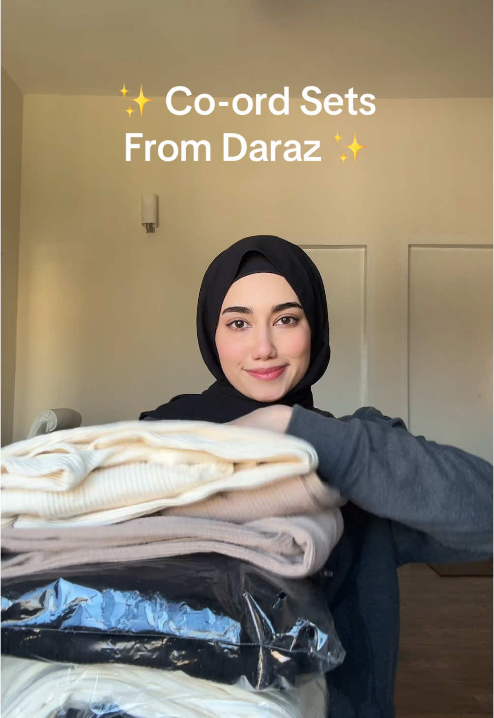 Obsessed with these affordable co-ord sets! The fabric is so soft and comfy ✨ #fyp #daraz #foryou #foryoupage #fypシ゚ #fypシ゚viral #viral #onlineshopping #darazonlineshopping #hijab #fashion #trending #trending #hijabi #fashion #musthaves 