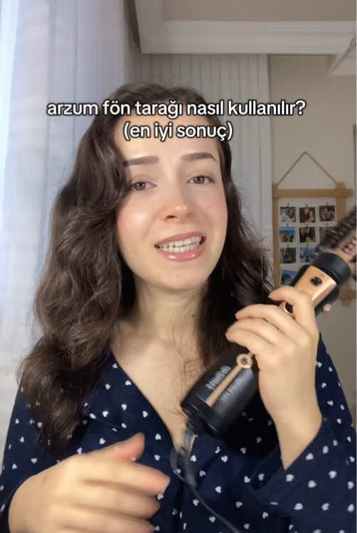 arzum fön tarağını nasıl kullandığımı anlatmamı istemiştiniiiz buyrunnn kızlar . . . . #arzum #arzumhavaüflemelisaçşekillendirici #fön #saçmodelleri #saçipucum #saçbakımı #hairstyle #girlssupportgirls #girlstalk @Arzum reklam veya işbirliği yok. 