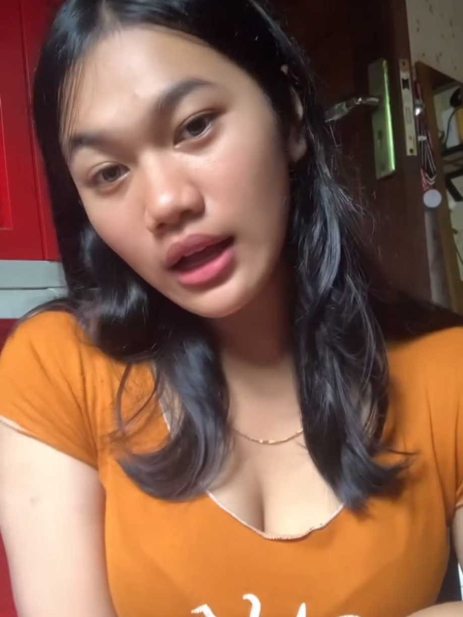 galeri gadisbali instagram : sipixniaaa #baliindonesia #gadisbali #jegegbali #galerigadisbali #balitoday #bali #model #cantik #badung #canggu #tiktok #trending #2025 