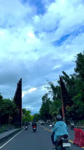 Ada yang punya kenangan di batas kota ini😍 #denpasar #denpasarnow #denpasarbali #gianyar #gianyarbali #batubulan #badung #tabanan #otw #jalanjalan #shonjibalitour #bali 