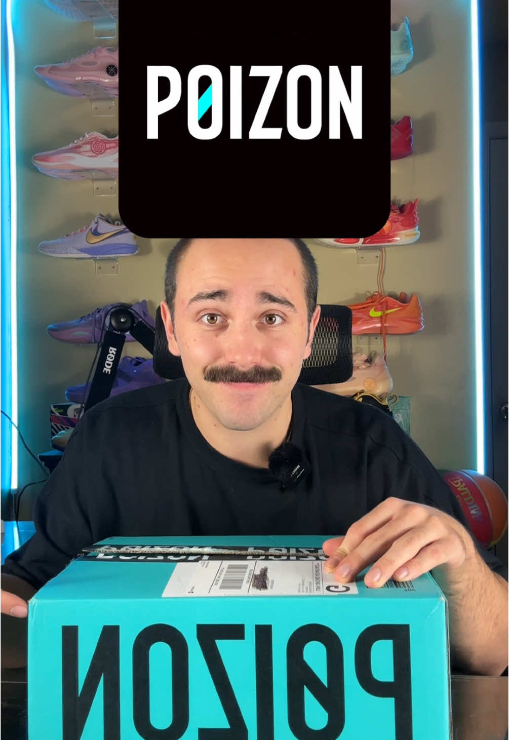 Celebrate Valentines day with POIZON! And search my code “TT05” for up to $10 off on @poizon ! So click the link in my bio, and check out POIZON’s Valentine’s Deals! #ad #poizon #sneakers #sale #ValentineDeals #CelebrateLove #ShopNow