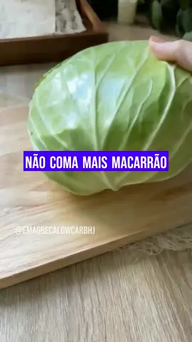 Como fazer macarrão lowcarb com repolho . ##receitalowcarb #repolho #vegetais #salada #saladasaudavel #receitafacilerapida #legumes