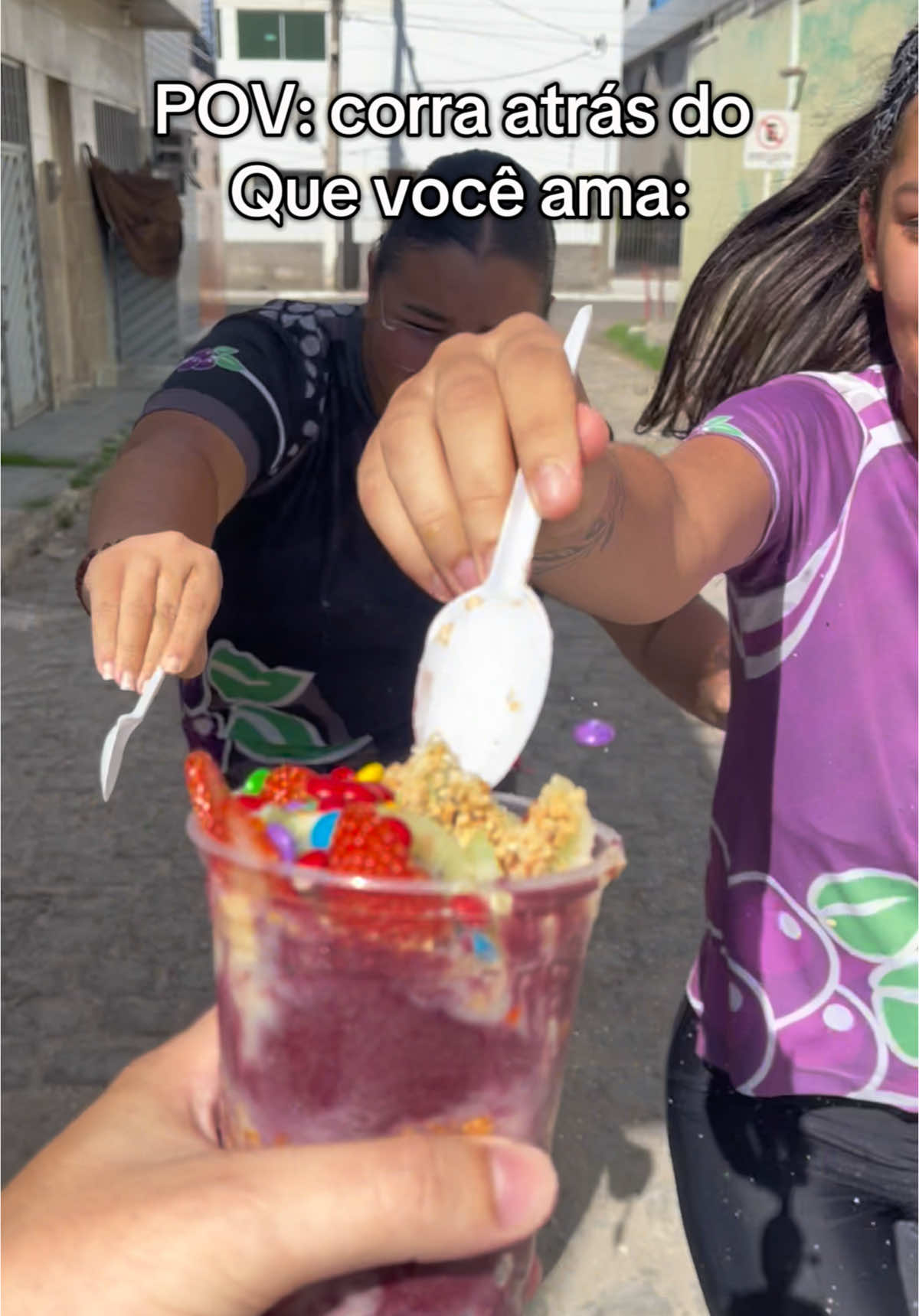 Quem não ama açaí, não é mesmo? 🤣 #fy #fyp #acaiteria #humor #clientes #viral 