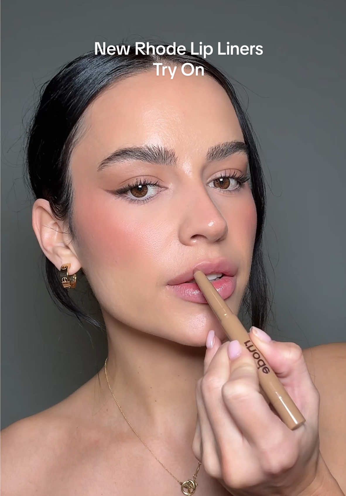 Reviewing the new @rhode skin lip liners 🤎 #makeup #makeupreview #rhode #rhodelipliner #haileybieber @Hailey Bieber 