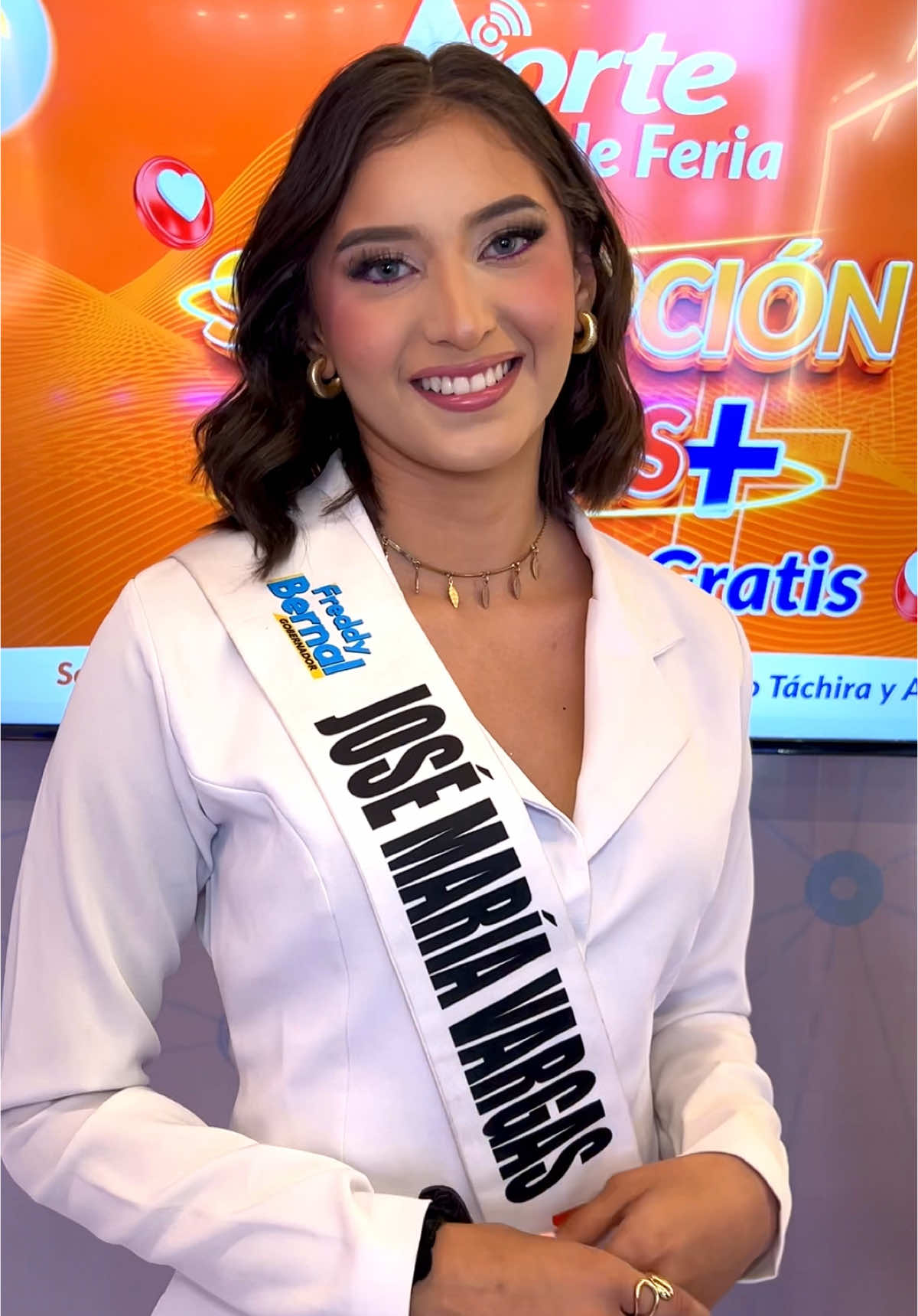 Ronda de Preguntas Random con las aspirantes a al corona de la Feria Internacional de San Sebastián  2025 👑👸🏻 Valentina representante de José Maria Vargas 📍