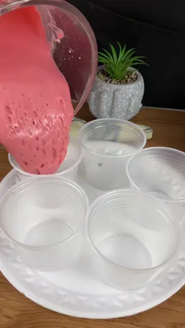 Com poucos ingredientes fiz essa sobremesa que as crianças adoraram!