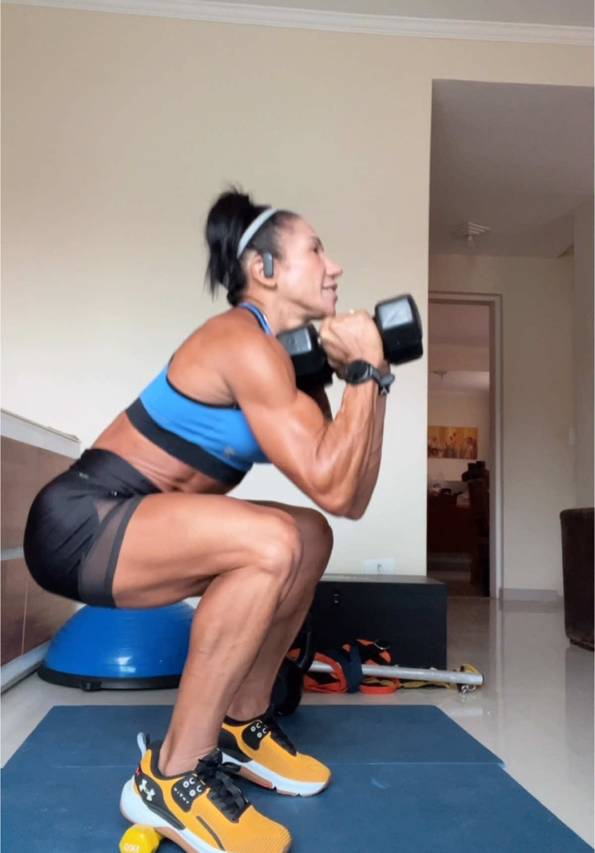 #exercisetiktok #mulherde40 #tiktok #RunningManOnTikTok #treinofeminino💪🏽 