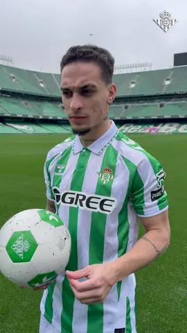First spanish lesson 😏✅ #Antony #Betis #deportesentiktok #tiktokfootballacademy #fichajes