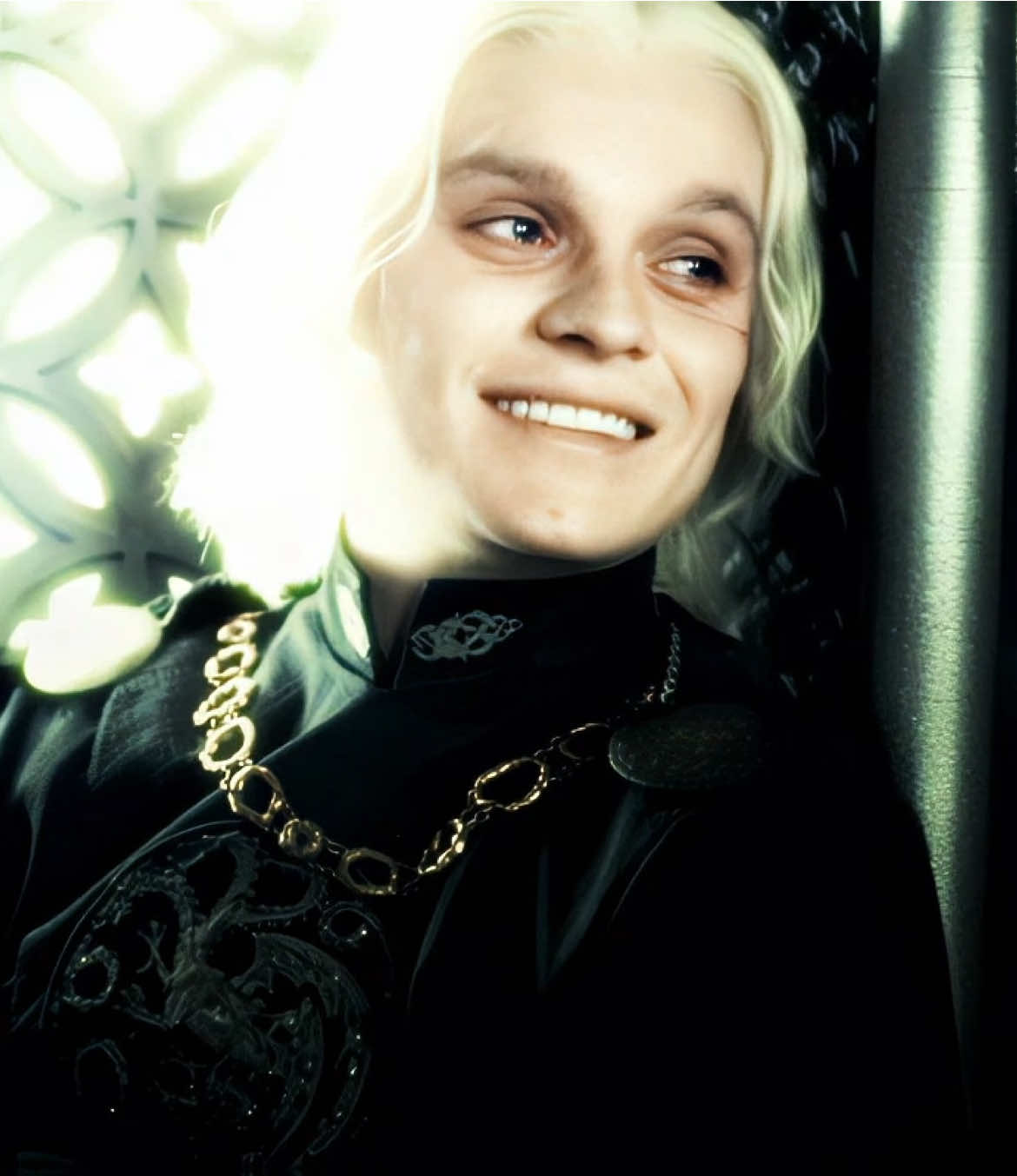 back to my fav genre of edits ik thats right 😝 #aegontargaryen #aegontargaryenedit #houseofthedragon #houseofthedragonedit #gameofthrones #gameofthronesedit #aftereffects #edit #helafilms #foryoupagе #fyp #xyzbca #viralvideo 