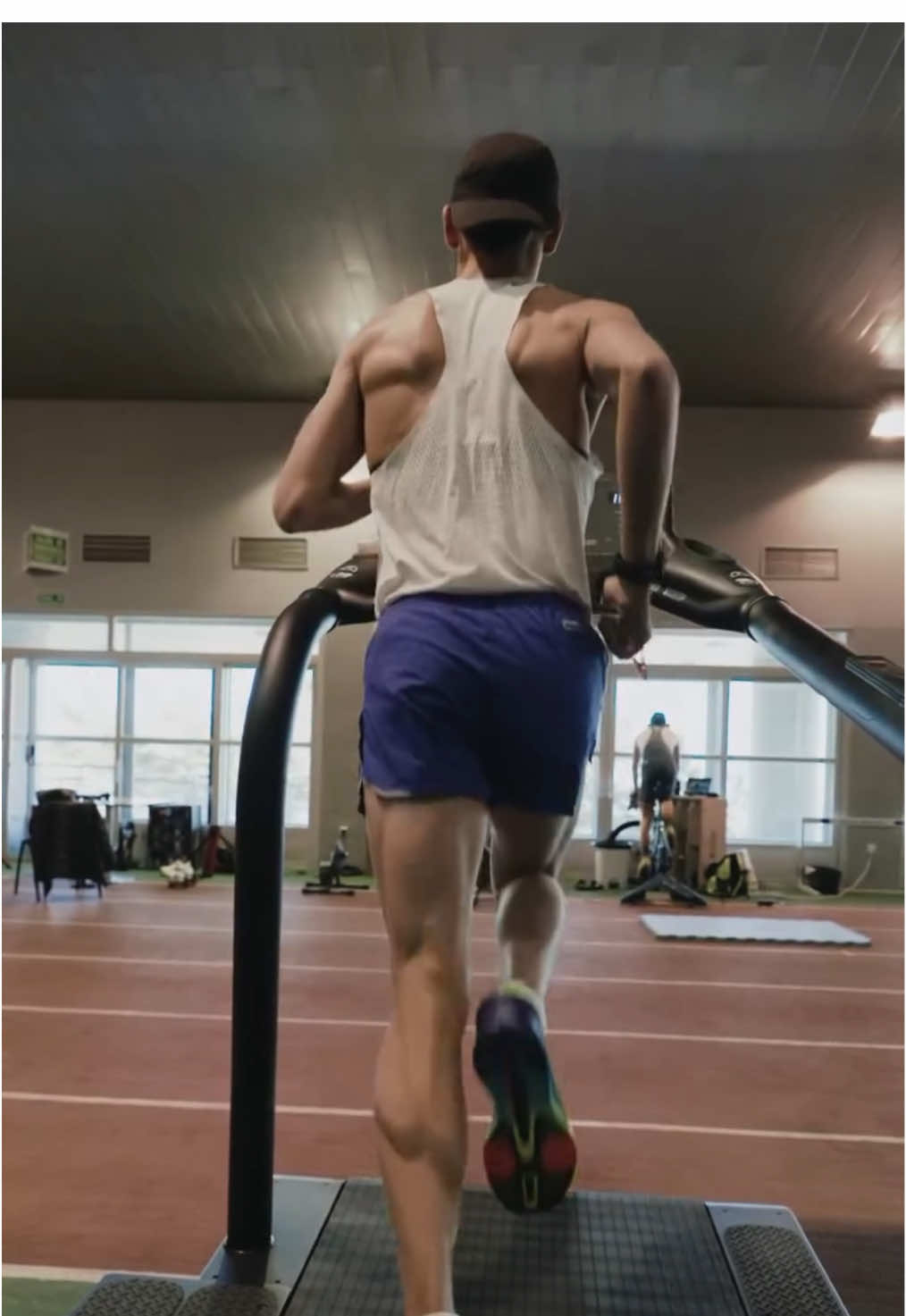 🏃🏻‍♂️ Andreas Almgren  🎥 drinknomio 