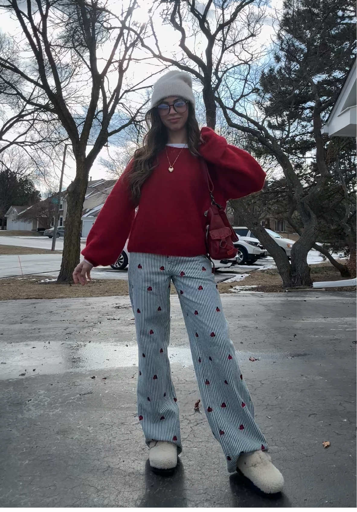 happy saturday, outfit today is giving Valentine’s Day 🤭 @Free People @BIRKENSTOCK @BIRKENSTOCK USA @madewell #freepeople #birkenstocks #birkenstockpapillio #birkenstockclogs #redsweater #freepeoplestyle #madewell #ootdinspo #outfit #outfitideas #winterootd #style #styleinspo #fyp 