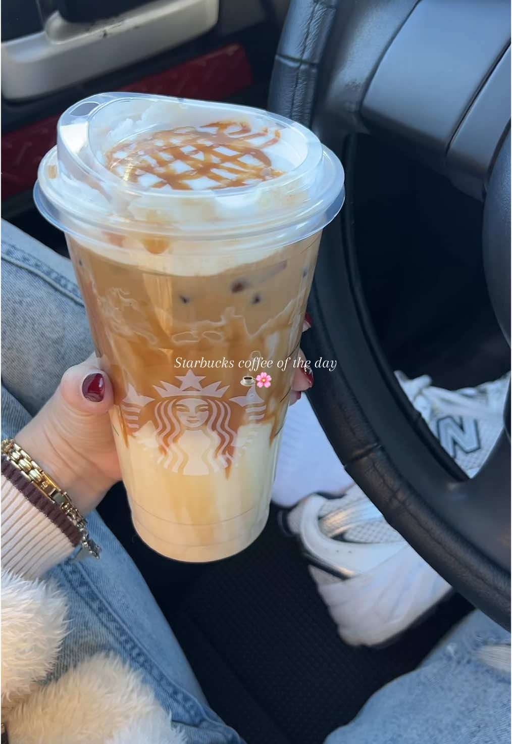 When Im on the go I’ll either stop @Starbucks or Dunkin’ Donuts for coffee 💘  Ice caramel macchiato W/ cold foam and extra caramel drizzle  #mornings#saturdaymorning#fyp#coffee#coffeelover#icecoffee#starbucks#caramelmacchiato#starbucks#starbuckscoffee#coffeeaesthetic#latinacontentcreator#dayinmylife  