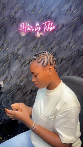 Trending hairstyles 2025 #trendinghairstyle #trendingvideo #fyp #goviral #viraltiktokvideo #viral_video #explore 